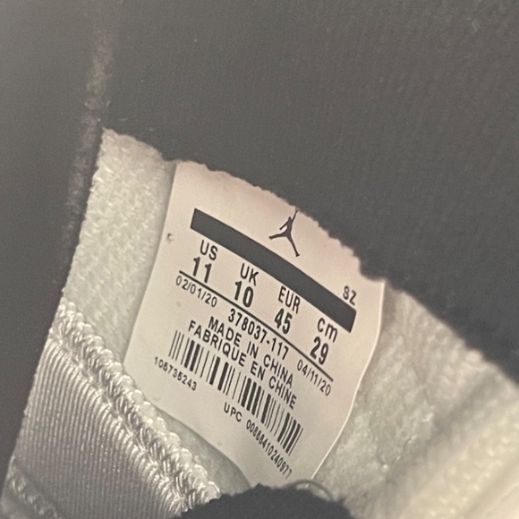 New Air Jordan 11 Retro ‘Legend Blue’ brings back an OG colorway main image 12